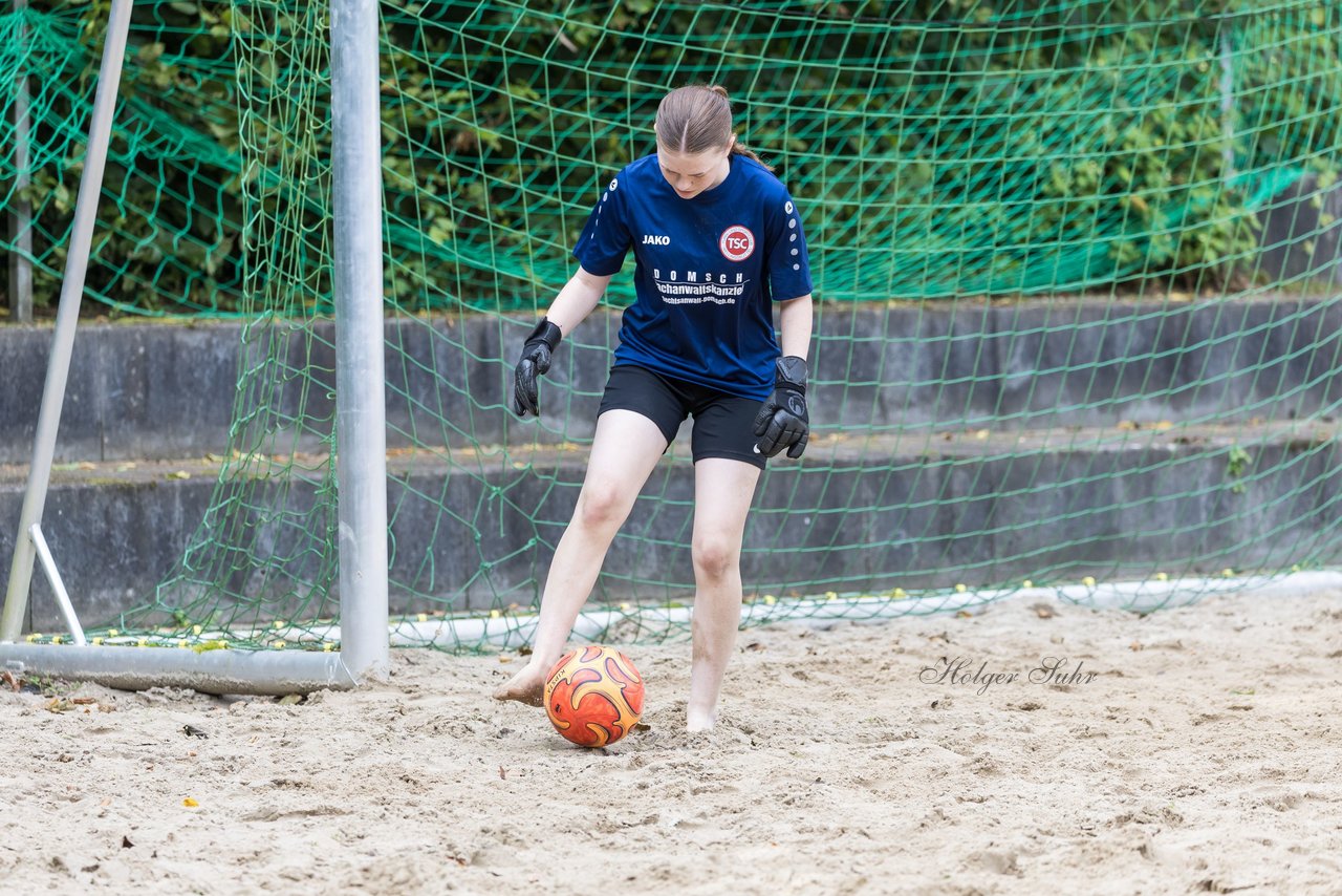 Bild 72 - wBJ/wCJ Beachsoccer Cup